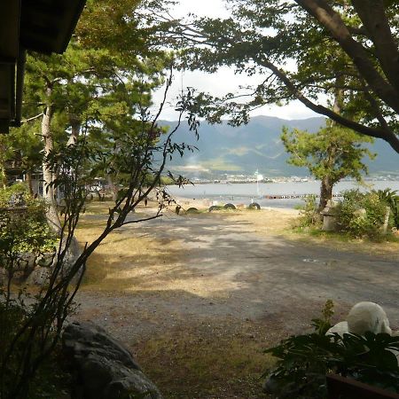 Youth Hostel Wanihama-Beach Side Lake Biwa Оцу Екстер'єр фото