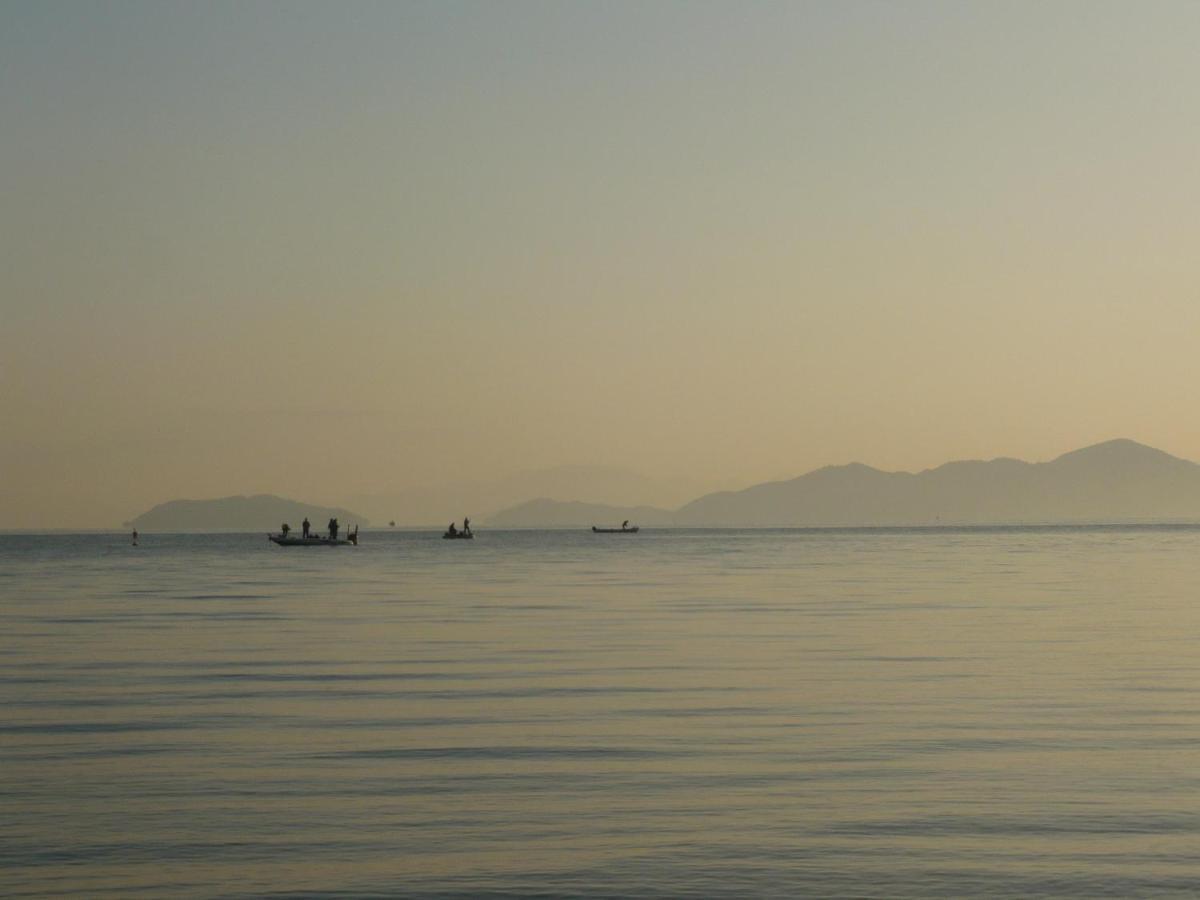 Youth Hostel Wanihama-Beach Side Lake Biwa Оцу Екстер'єр фото